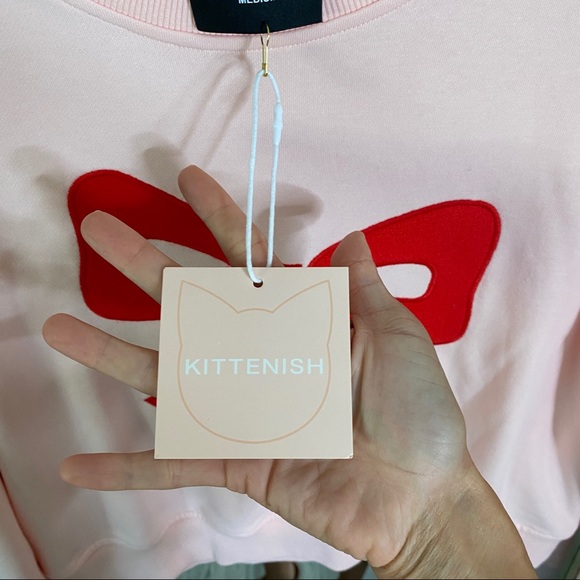 Kittenish I’m The Present Pink Sweatshirt Size M - Picture 3 of 6